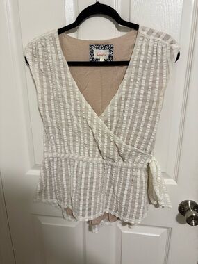 Anthropologie Deletta Cream Textured Surplice Peplum Top Size S